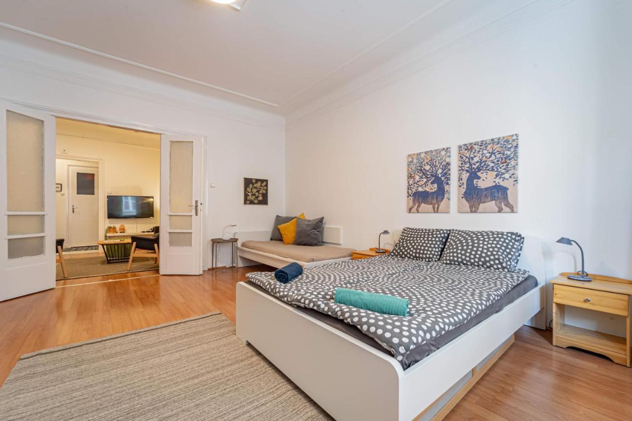 Central&Cozy Balcony!3Bdr 2Bth Budapest Ngoại thất bức ảnh