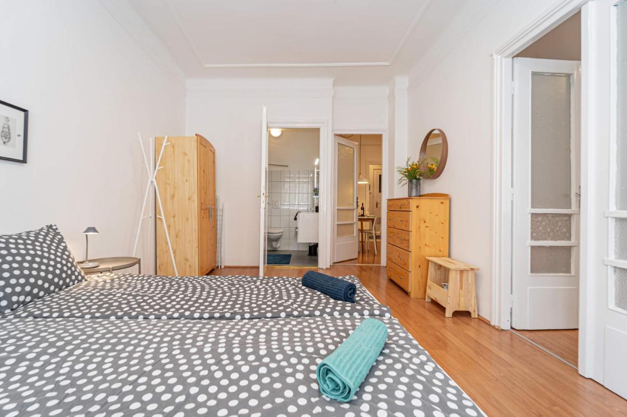 Central&Cozy Balcony!3Bdr 2Bth Budapest Ngoại thất bức ảnh